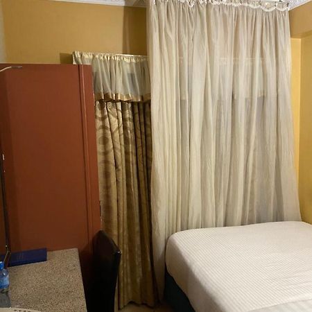 Bienvenue Delta Hotel Nairobi Ngoại thất bức ảnh