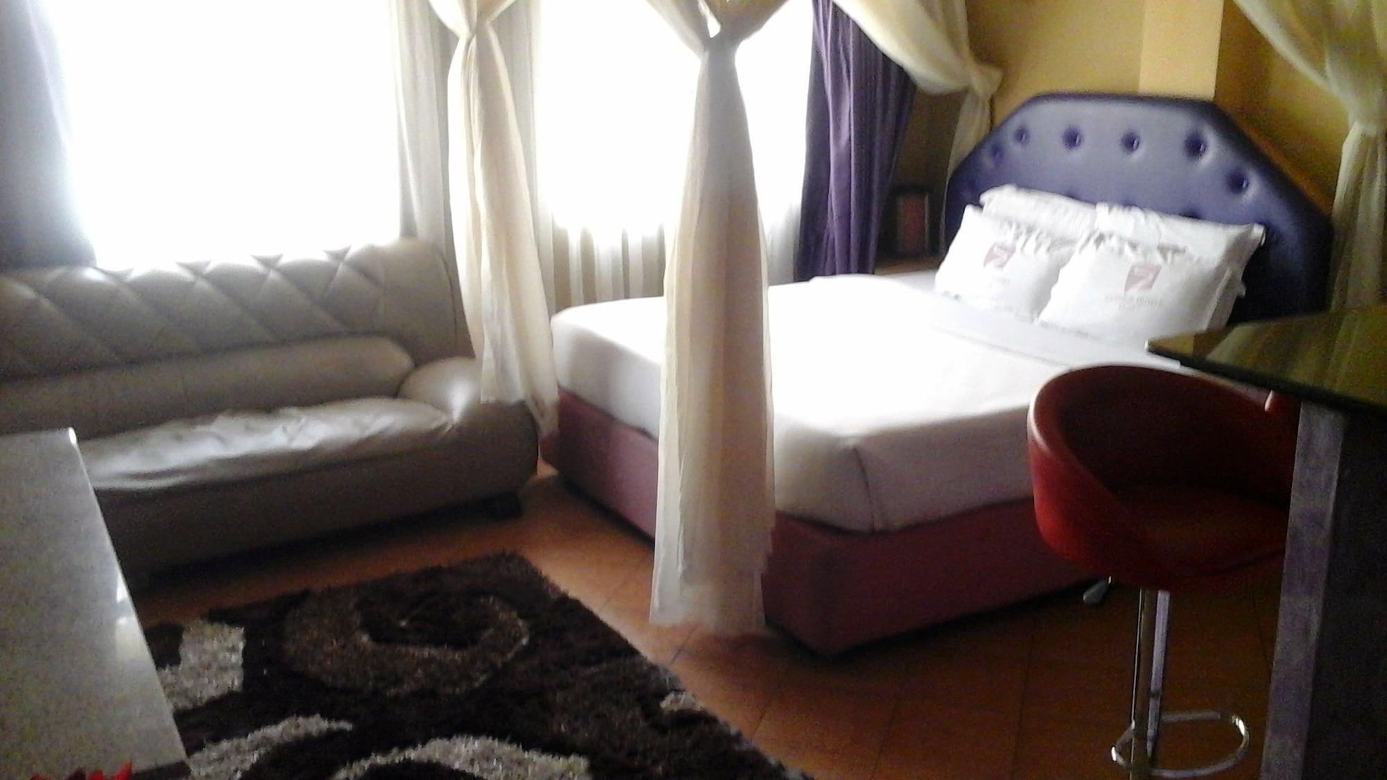 Bienvenue Delta Hotel Nairobi Ngoại thất bức ảnh