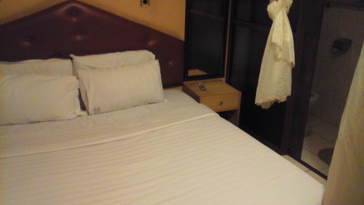 Bienvenue Delta Hotel Nairobi Ngoại thất bức ảnh