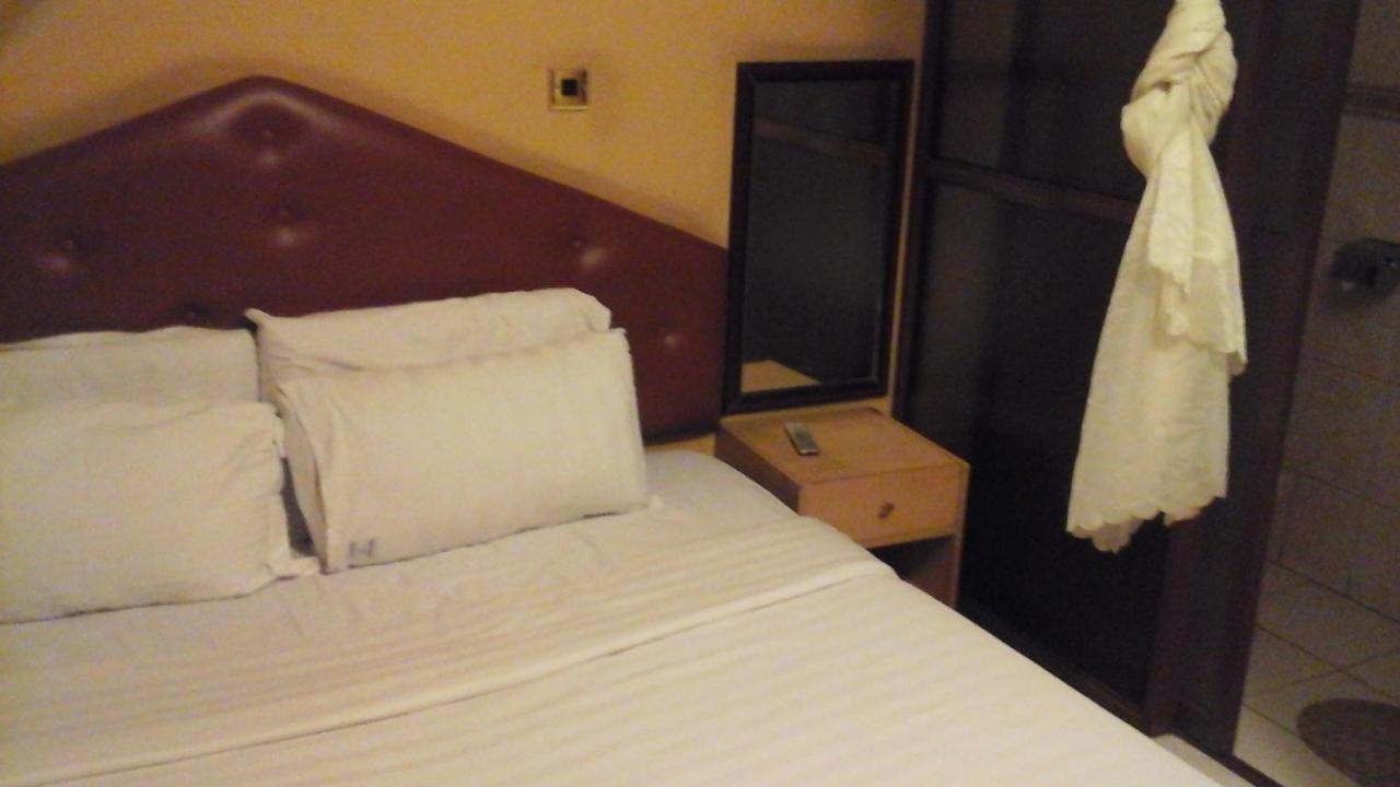 Bienvenue Delta Hotel Nairobi Ngoại thất bức ảnh